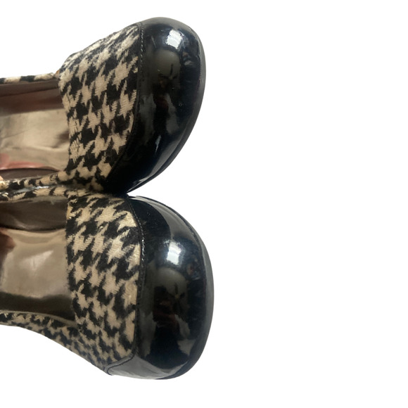 GUESS Tweed Houndstooth‎ Buckle Y2K Patent Cap Toe Retro Stiletto Heels - Picture 3 of 8